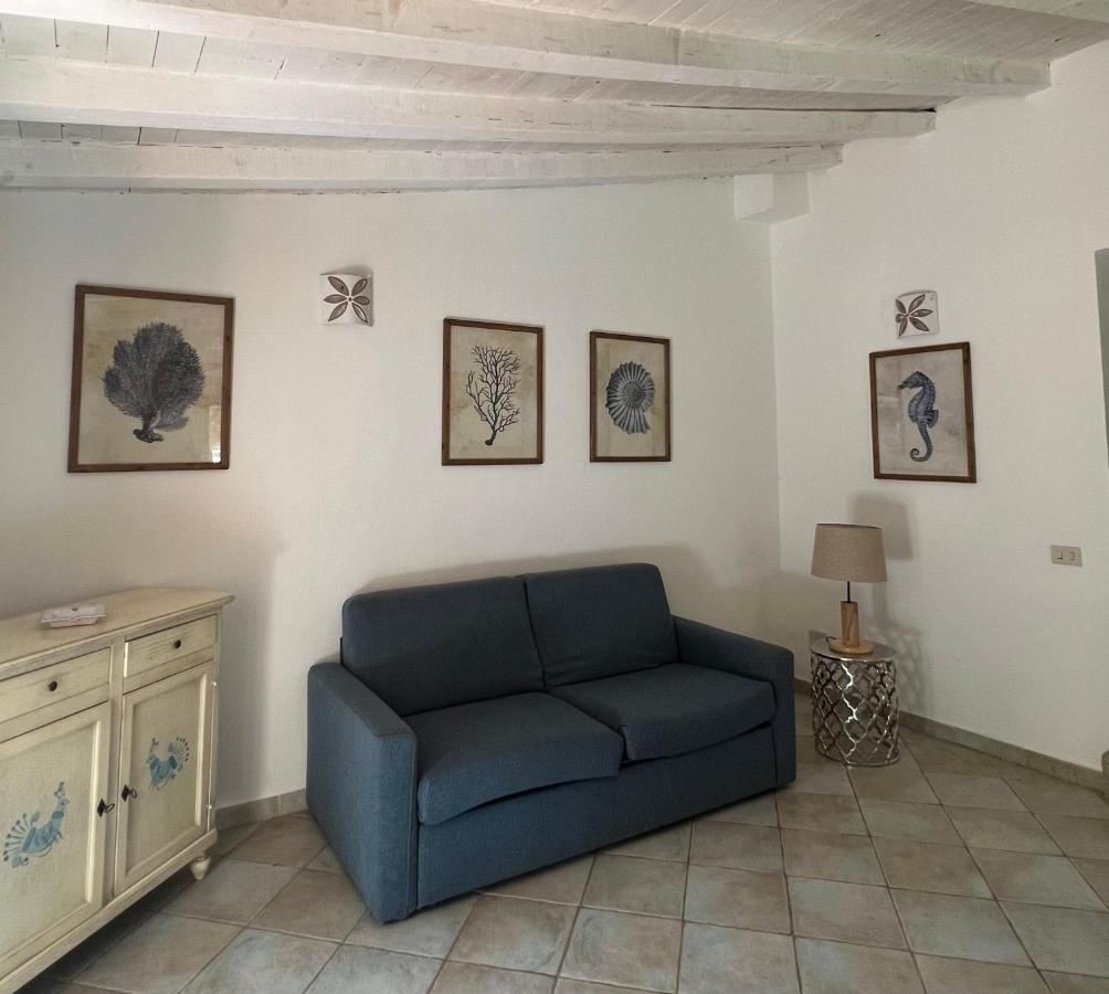 Appartamento Il Caracolo A Cala Francese La Maddalena (Sassari) Exterior foto